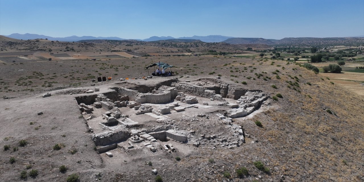 Hristiyanların hac merkezi Konya’da, asırlık sırları liseliler kazıyor