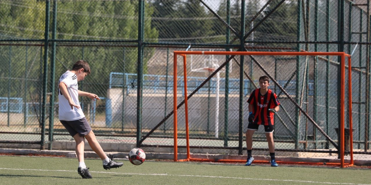 Konya’da gençler yazı sporla dolduruyor