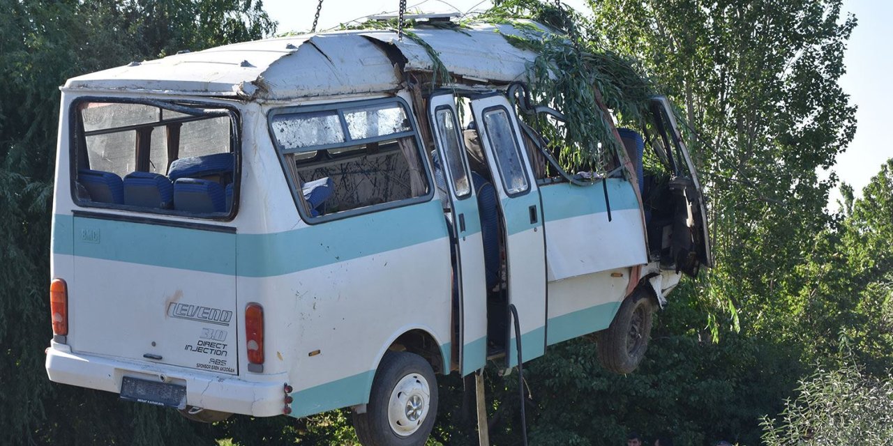 Konya yolunda 8 kişinin can verdiği kazada karar çıktı