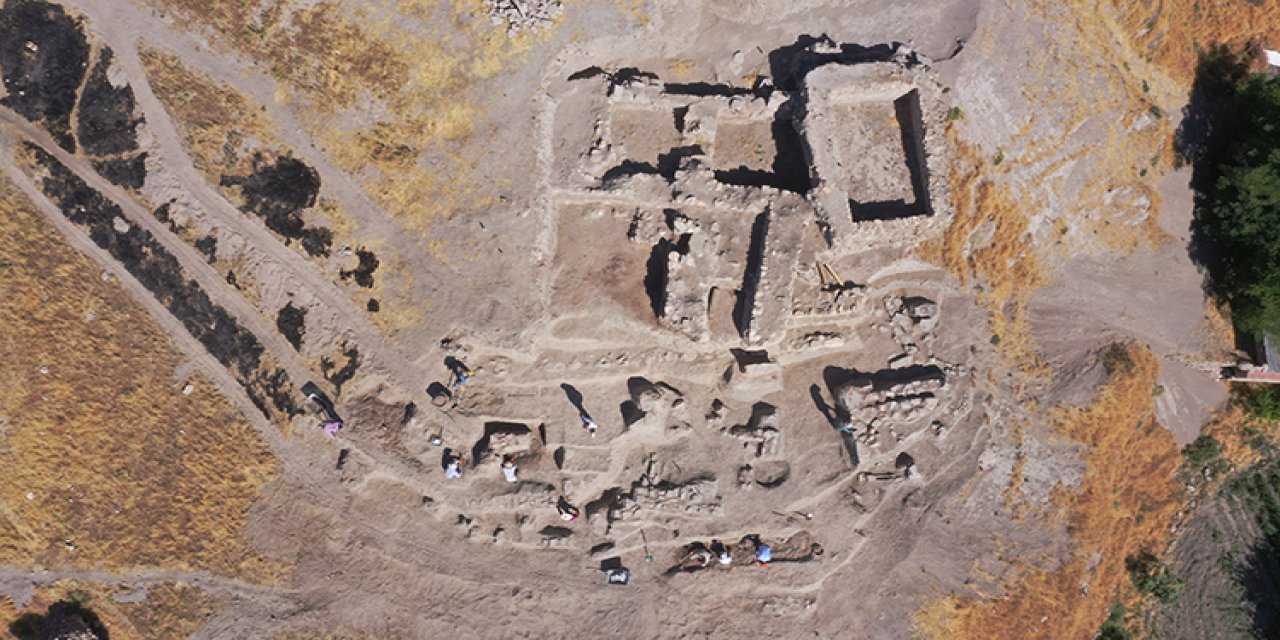 Arkeolojik kazılarda 6 bin yıllık tapınak alanı bulundu