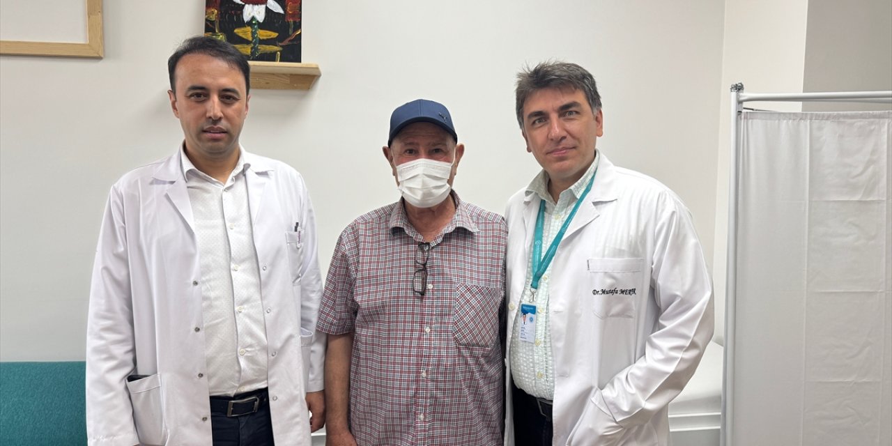 Konya’da ilk kez 80 yaşındaki hastaya kök hücre nakli yapıldı