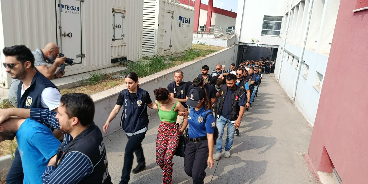 Konya dahil 6 ilde yakalanan 130 torbacıdan 41'i adliyeye sevk edildi