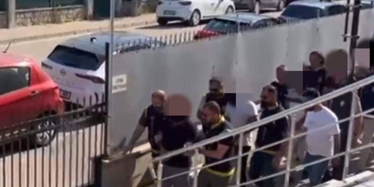 Kan donduran aile cinayeti! 4 kişi tutuklandı