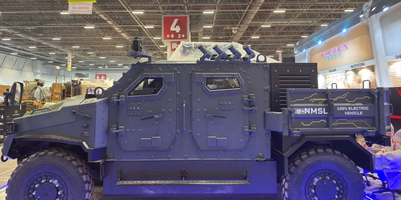 Elektrik destekli zırhlı kara aracı görücüye çıkıyor