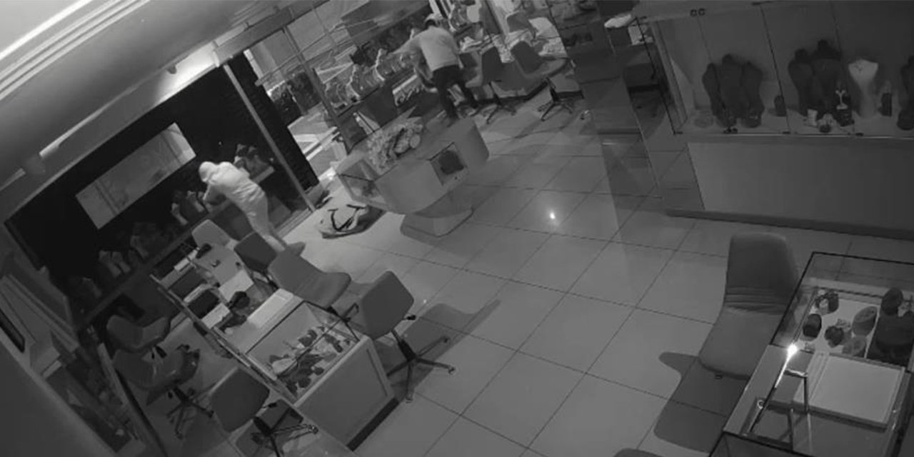 600 bin dolarlık soygun! Yöntemleri ortaya çıktı, o anlar da kamerada