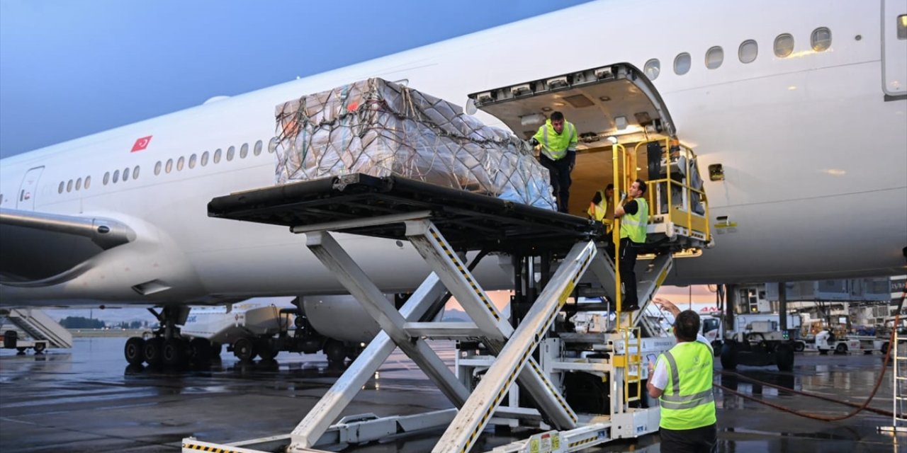 Marcus Aurelius heykeli 65 yıl sonra Türkiye'ye getirildi