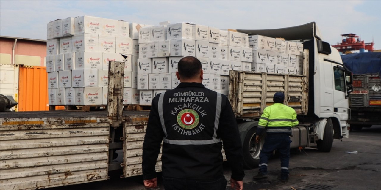 Gümrük Muhafaza ekipleri "dumansız Türkiye" hedefiyle sigara kaçakçılığına geçit vermedi