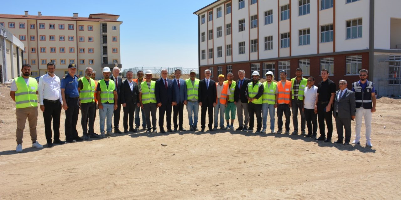 Konya'ya yeni Fen Lisesi geliyor! Bakan yardımcısı son durumu inceledi