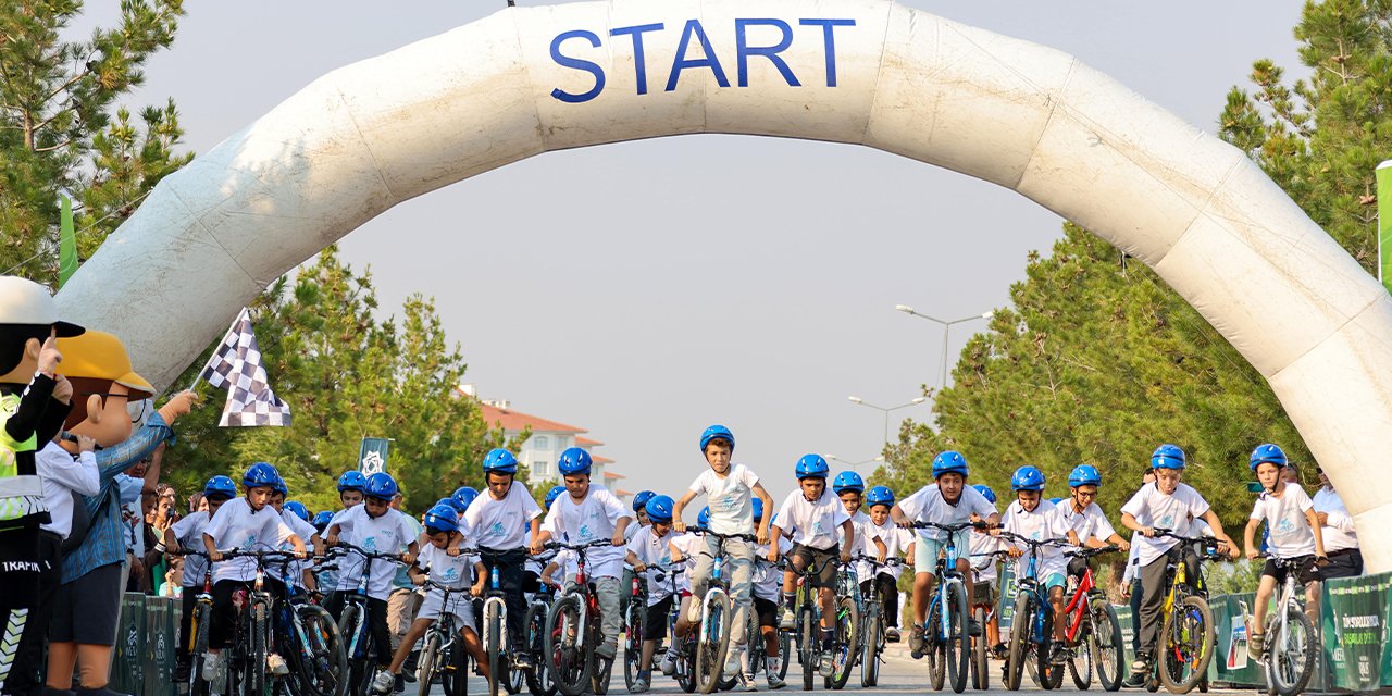 Start verildi! Meram’ın çocukları sağlıklı yaşam için yarışta