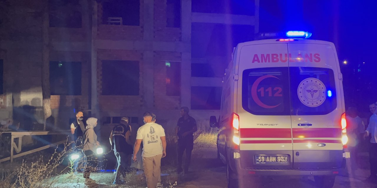 Okul inşaatında korkunç manzara! Ceset bulundu