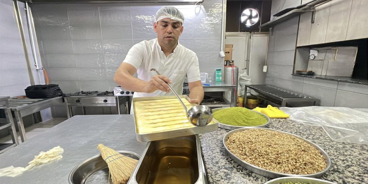 Konya’nın sıcaklarına baklava ustalarından çözüm