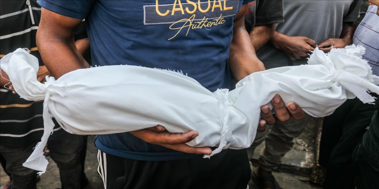 Gazze Şeridi'nde açlıktan yaşamını yitirenlerin sayısı 122'ye yükseldi