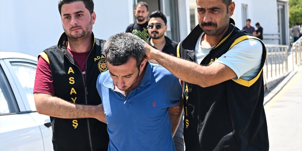 Sopayla annesini öldürdü