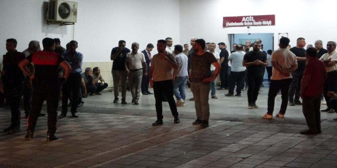 Yem makinesine düşen adam feci şekilde can verdi