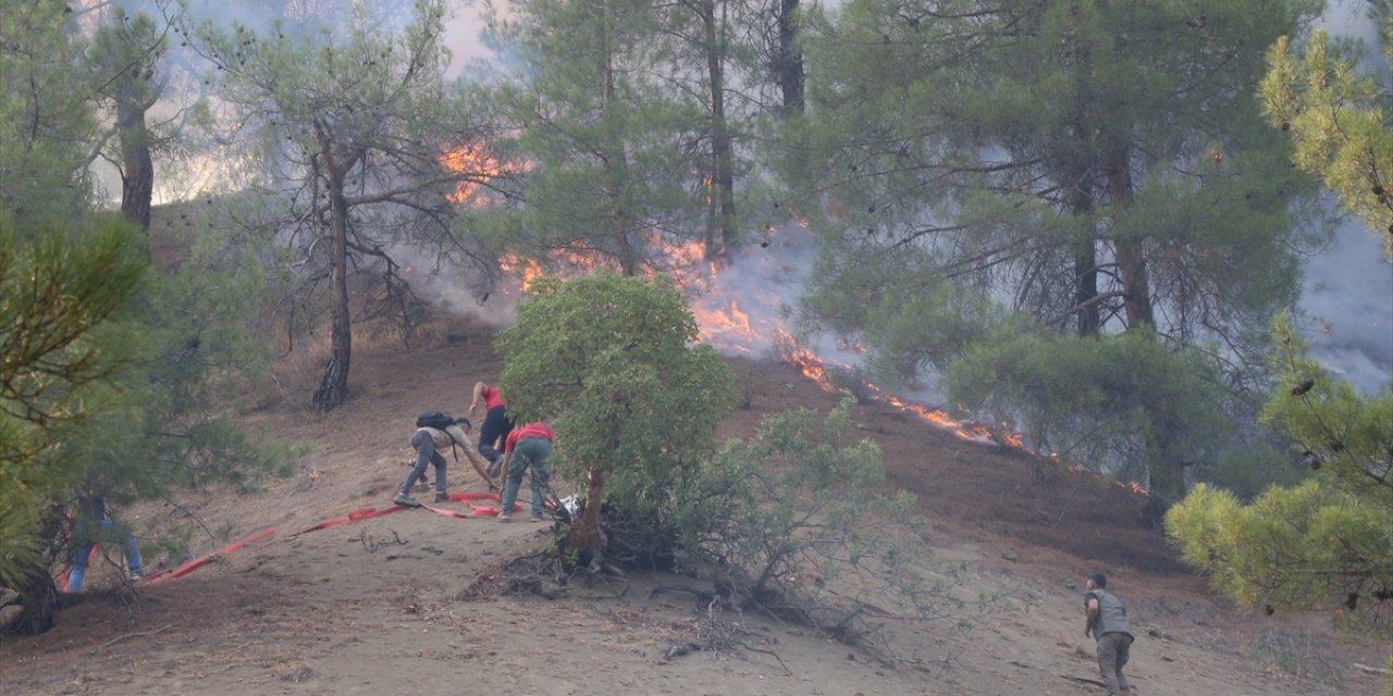 Kahramanmaraş'taki yangın 3'üncü gününde! Konya ekibi sahada