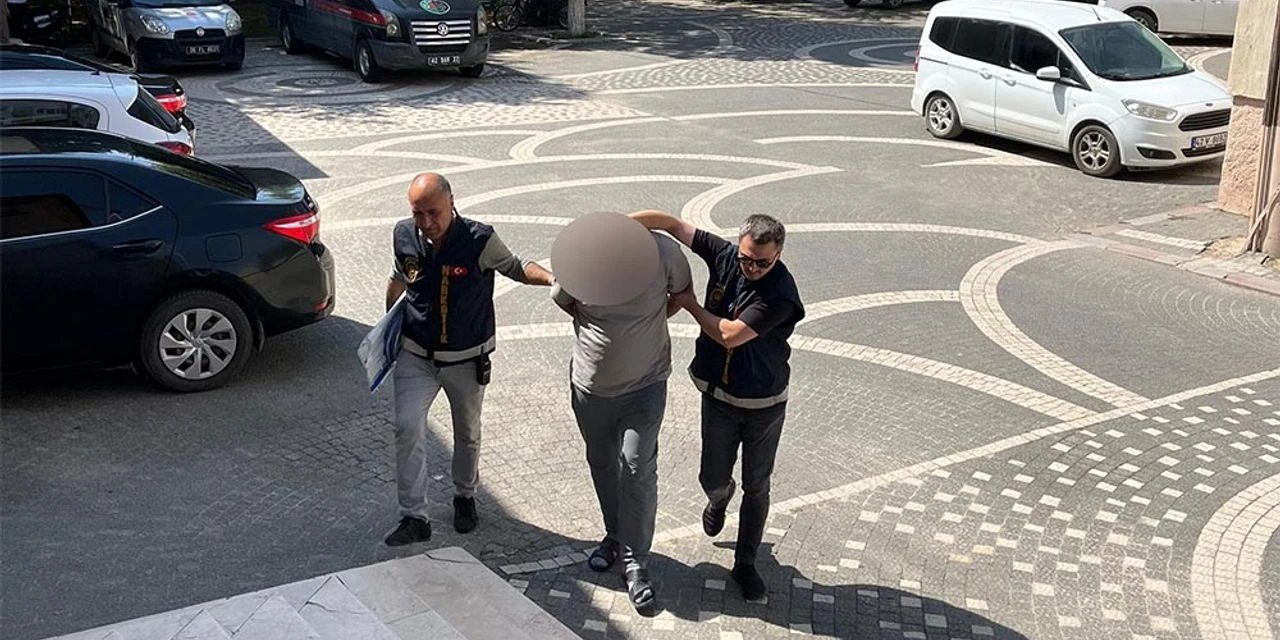 Konya’da uyuşturucu ticareti yapan 3 kişi yakalandı