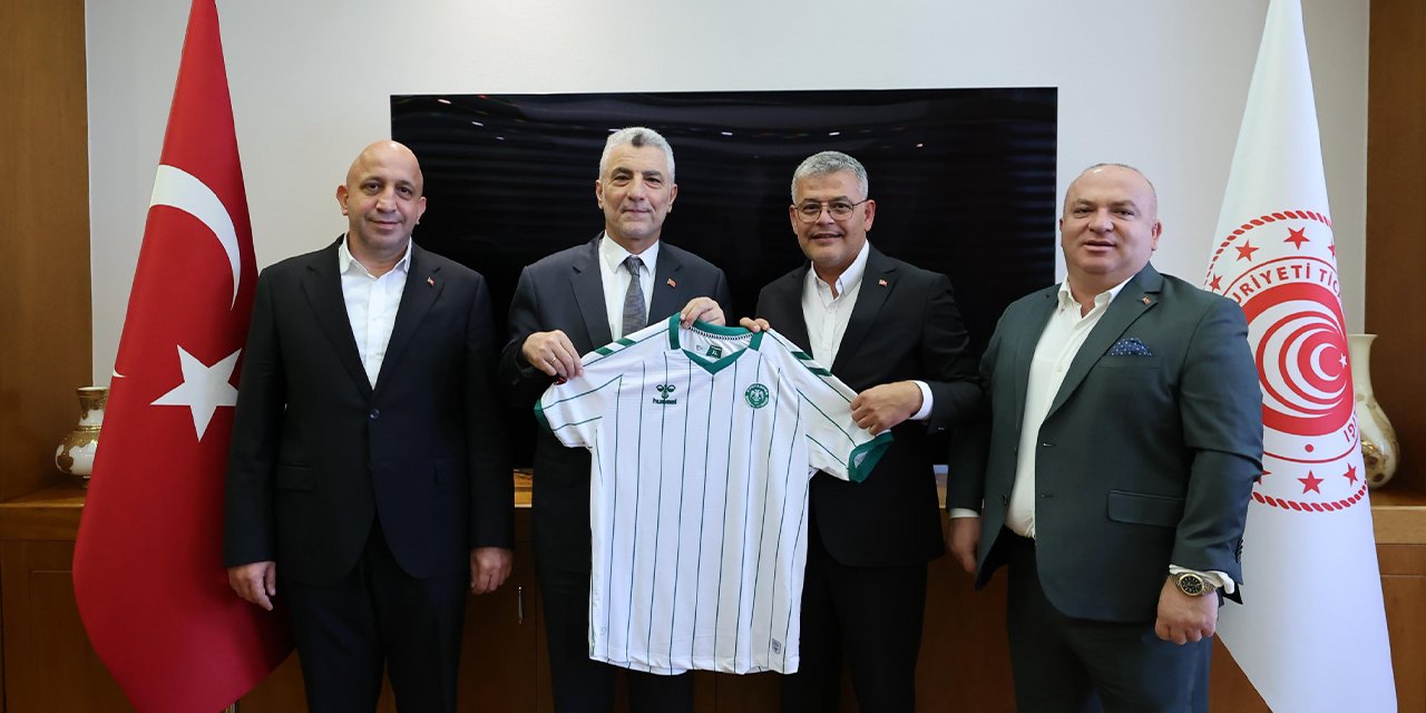 Konyaspor Başkanı Atiker, Ticaret Bakanı Bolat ile görüştü