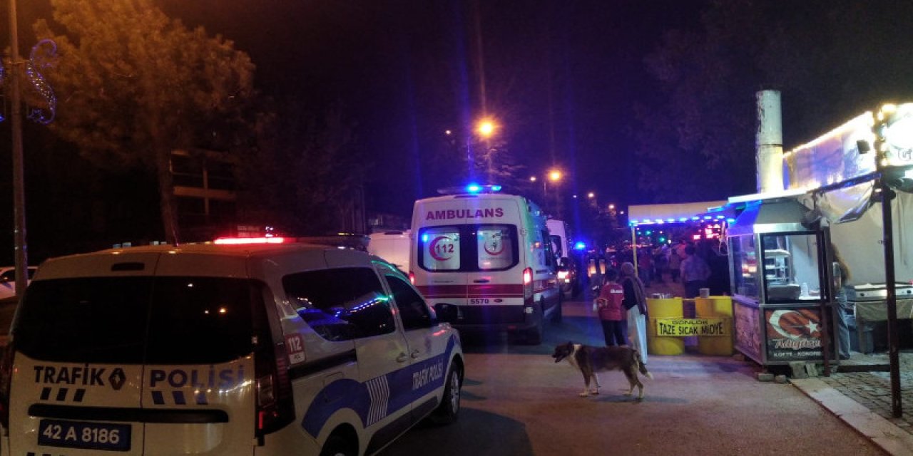 Konya'da cadde üzerinde kaza! Motosikletle savruldular