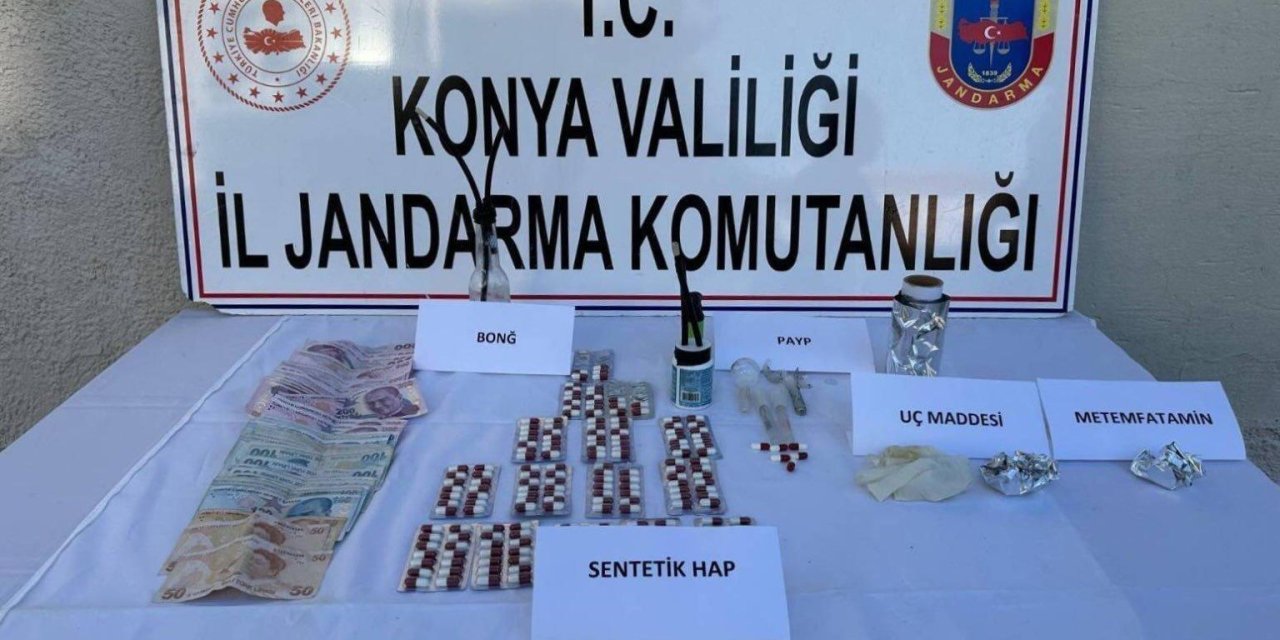 Konya'nın iki ilçesinde zehir tacirlerine darbe