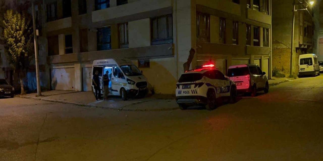 Husumetliler arasında silahlar çekildi: 1 ölü, 2 yaralı