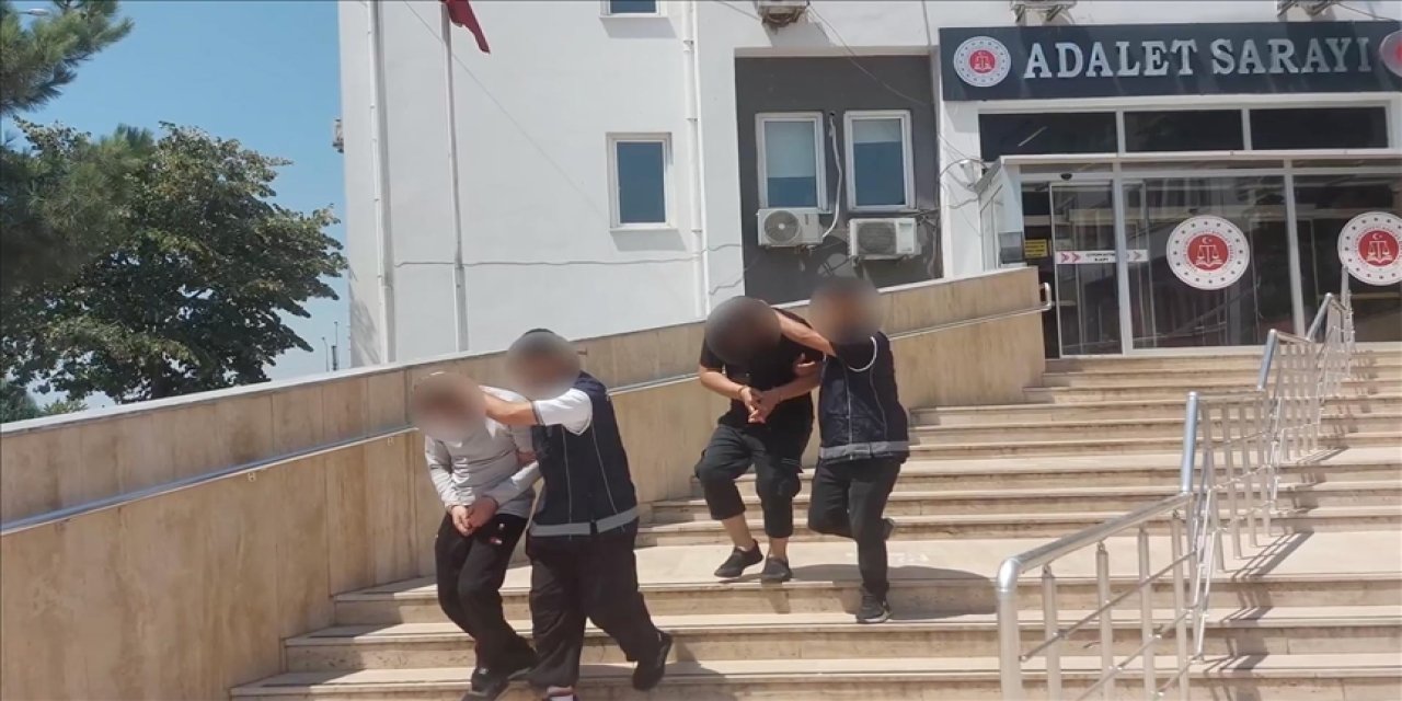 Konya dahil 36 ilde göçmen kaçakçılığı operasyonu