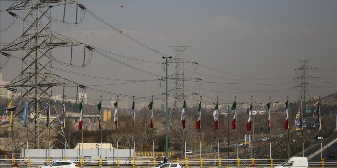 İran’da 100'den fazla kamu kurumunun elektriği kesildi