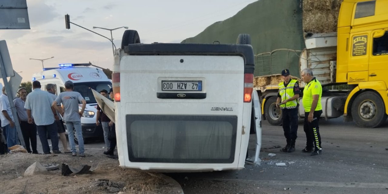 Konya’da feci kaza! 19 Yaşındaki Dilara Okka öldü, 10 yaralı var