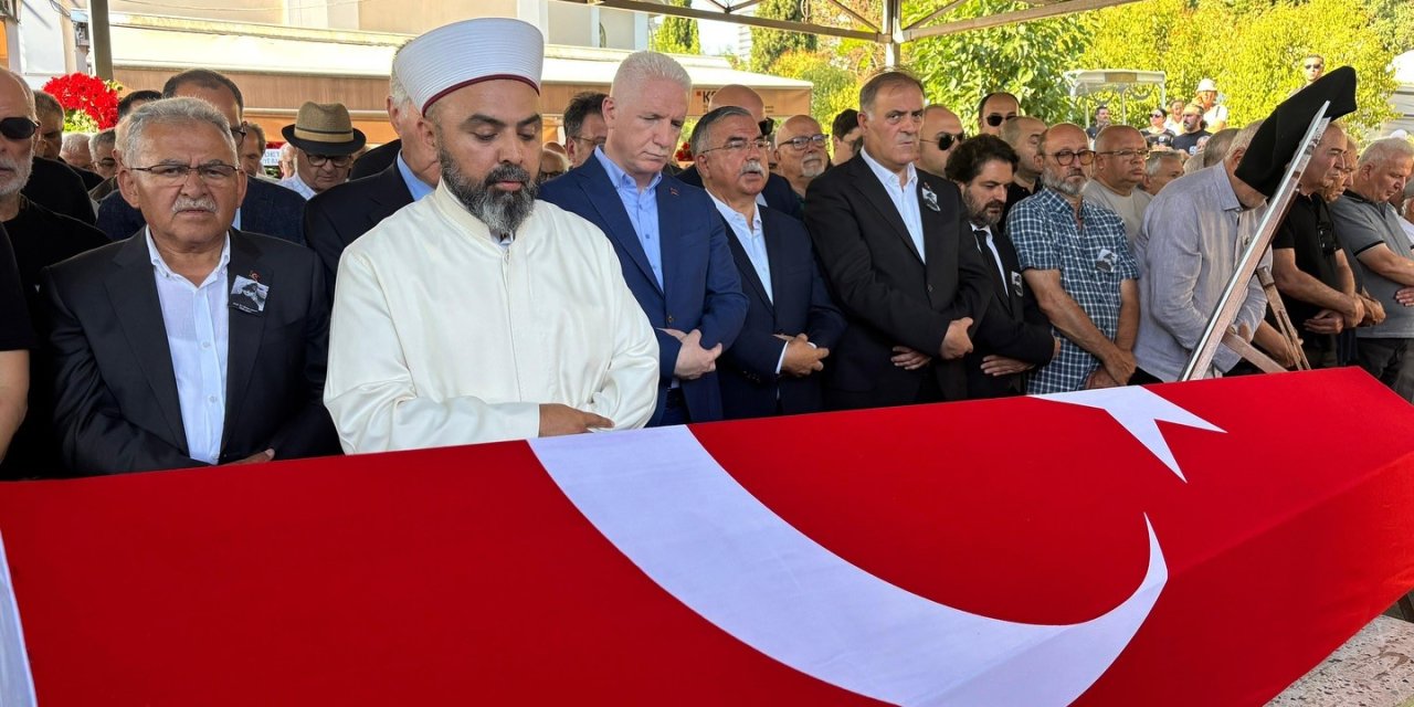 Metin Sözen son yolculuğuna uğurlandı