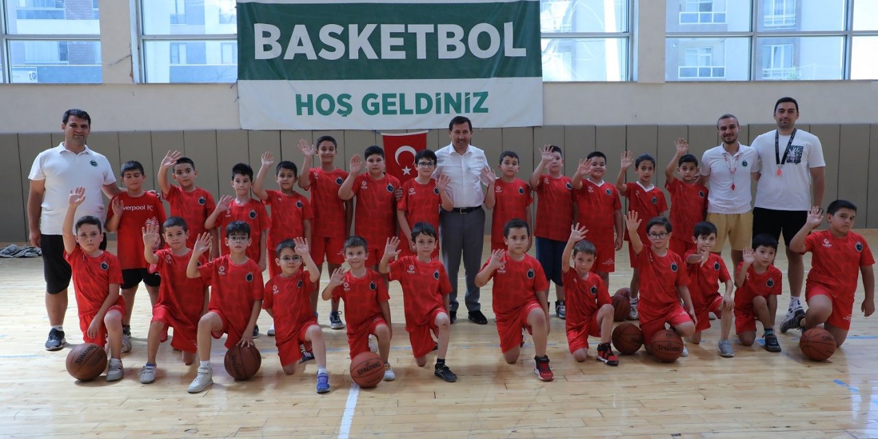 Karatay’da çocuklar eğlenerek öğreniyor