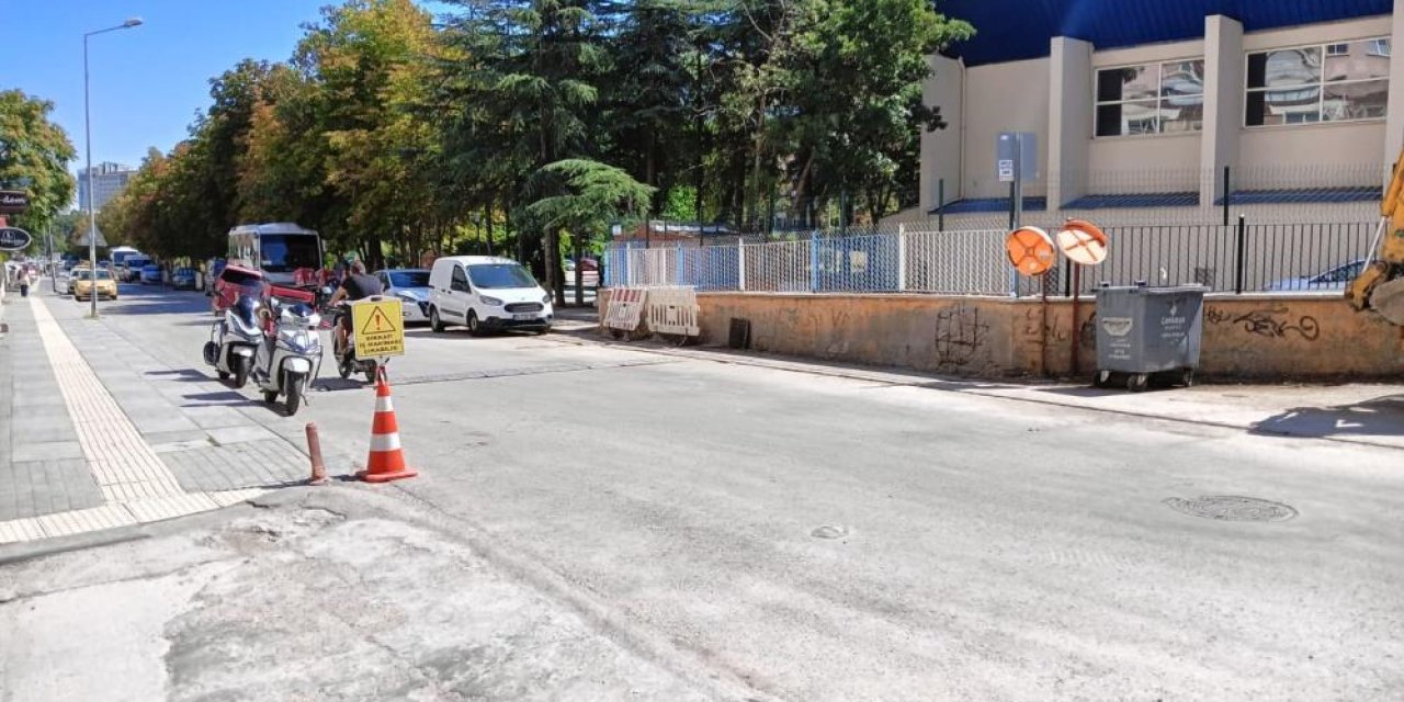 Hafriyat kamyonu şoförü 2 kişiyi ezerek öldürdü! O anlar kamerada