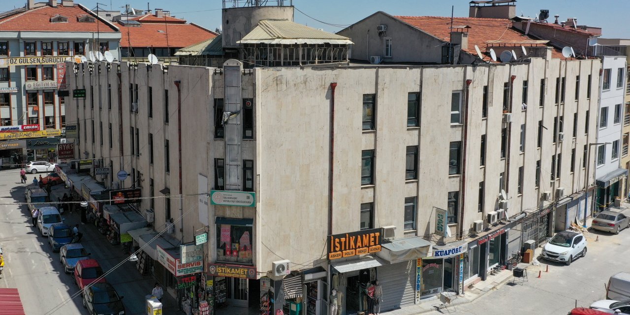 Konya’nın kitap kokusuyla anılan çarşısı yenileniyor