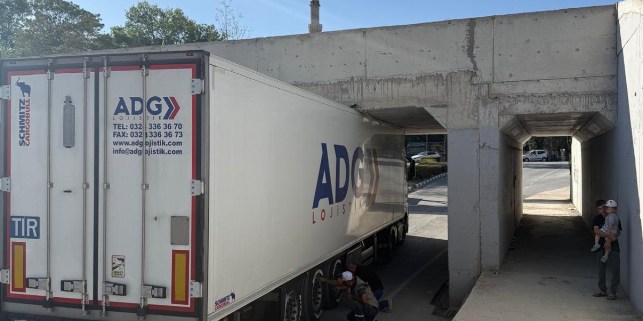 Konya’daki bu alt geçitten TIR ve kamyon geçemiyor