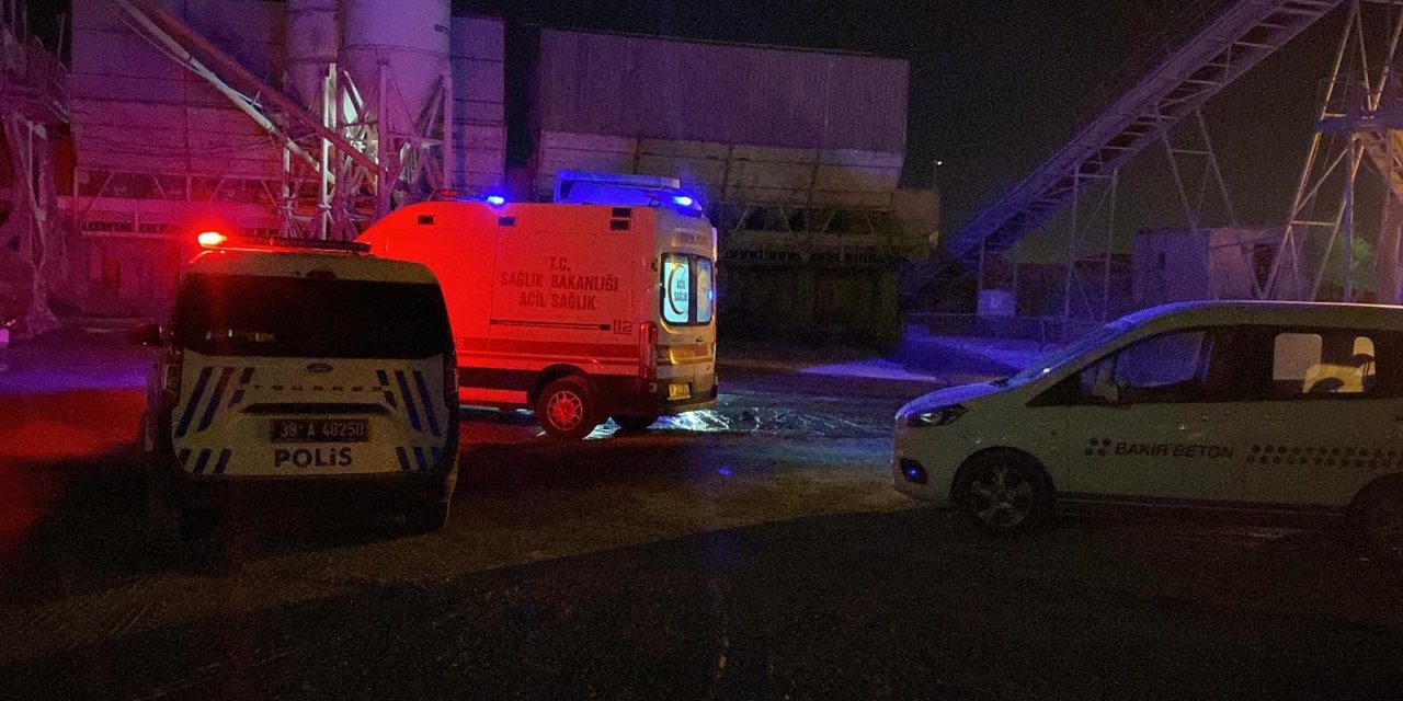 Kamyon kapağı şoförün ölümüne neden oldu