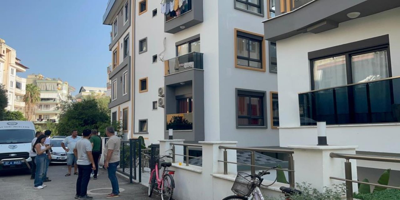 Emlakçıdan ev kiralayıp cinayet işledi