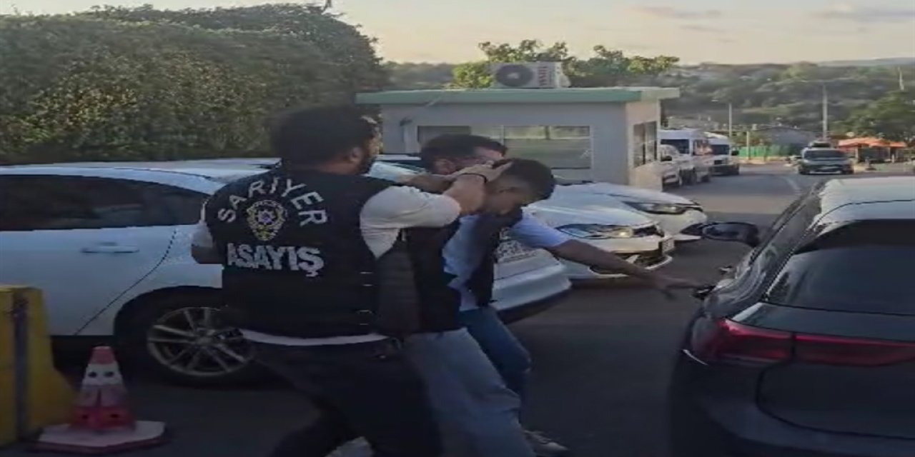 Kız meselesi kanlı bitti! 22 yaşındaki genç ensesinden bıçaklandı