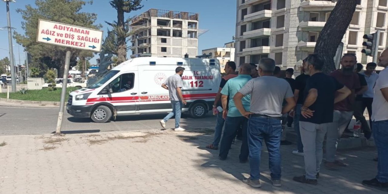 Direksiyon başında nefes borusuna ekmek kaçtı, hayatını kaybetti