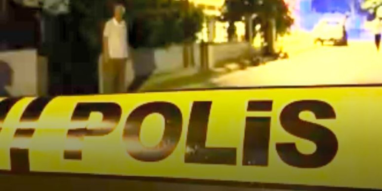 Dehşet veren olay sokakta yaşandı! Boğazından satırla kesilerek öldürüldü