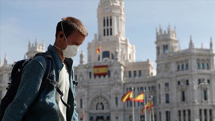 İspanya'da koronavirüsten ölenlerin sayısı 1002'ye çıktı
