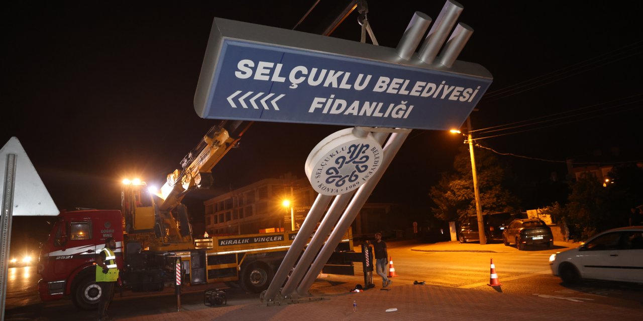 Selçuklu’da reklam panoları kaldırılıyor