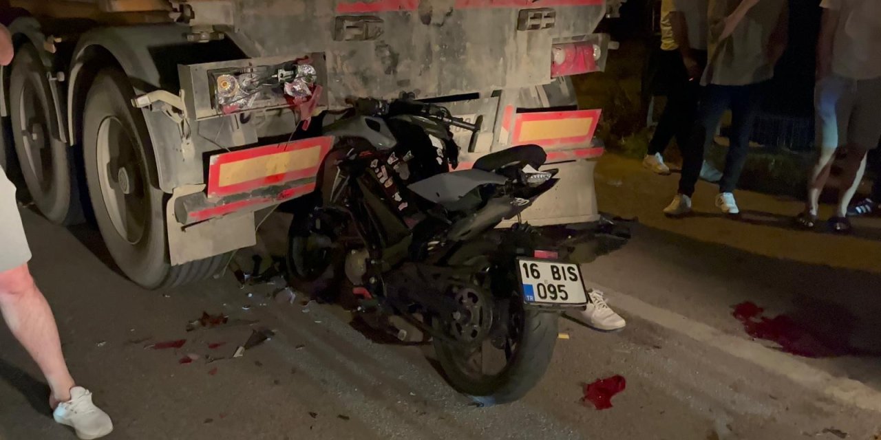 Feci TIR kazası! 20 yaşındaki motosikletli öldü