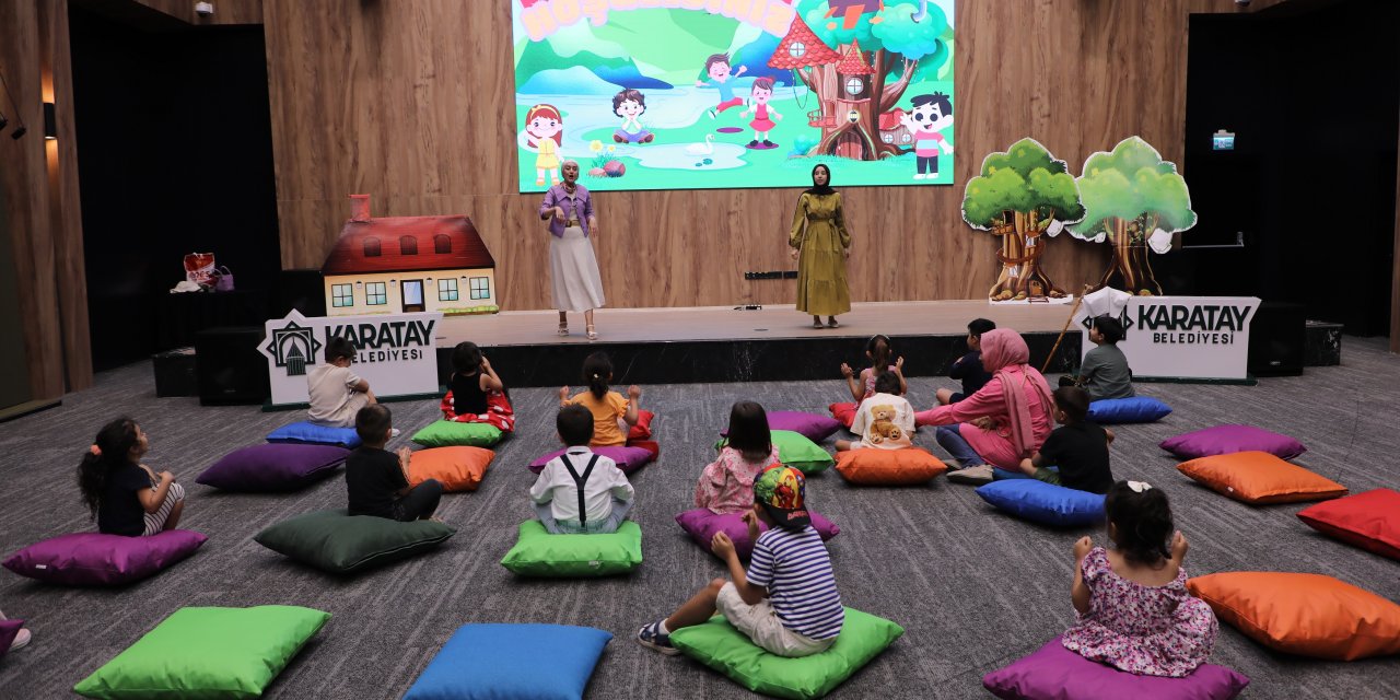 Karatay’da minikler eğlencenin dibine vuruyor