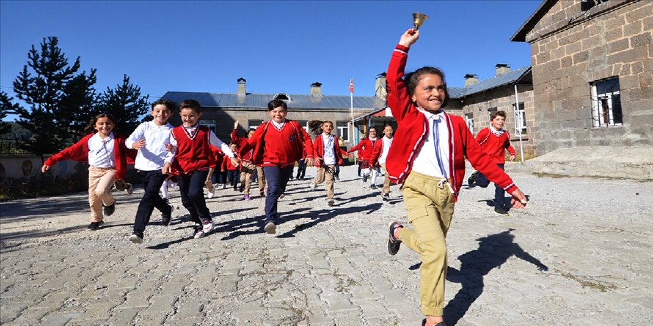 Uygun okullarda zilsiz okul uygulamasına geçiliyor