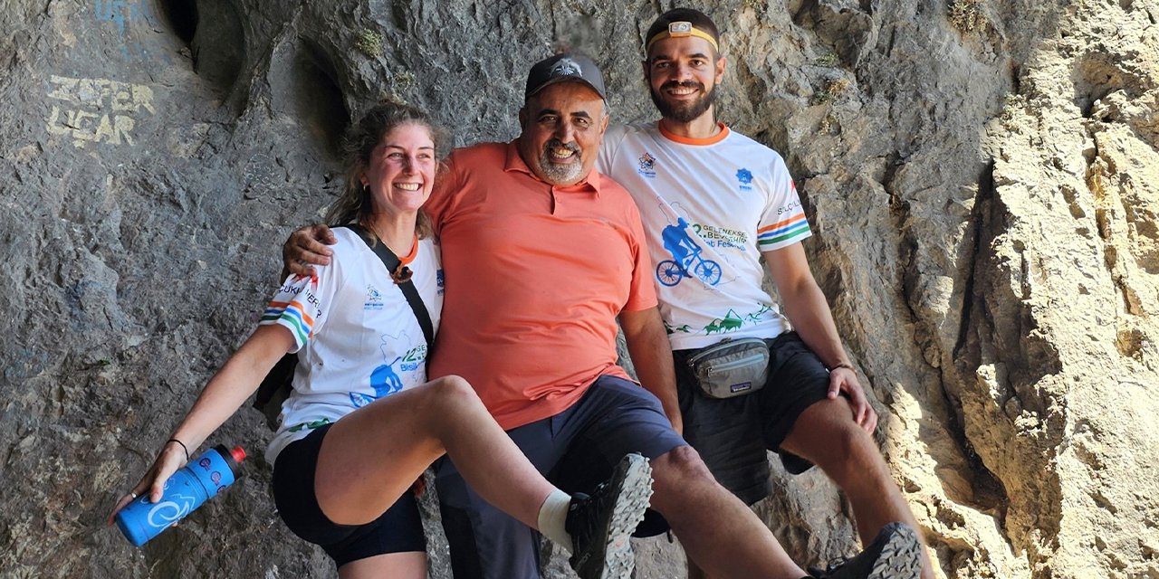 Farklı dillerin ortak tutkusu Konya’da hayat buldu