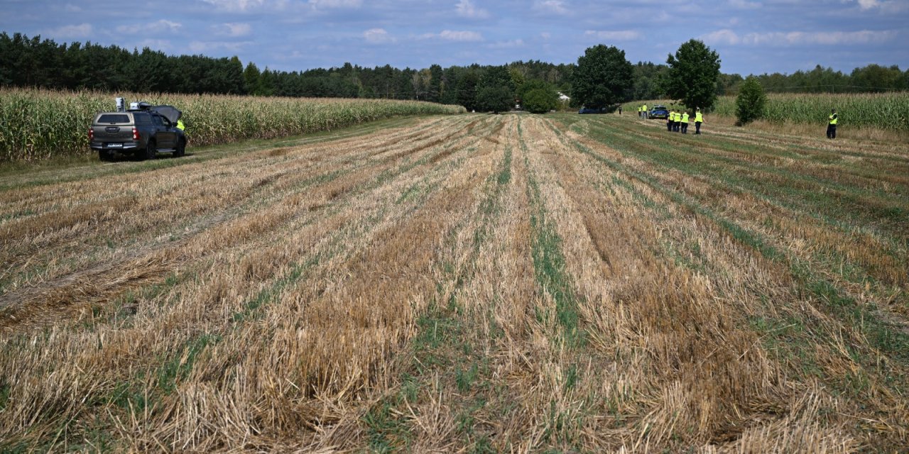 Mısır tarlasında esrarengiz patlama! Bakanlık harekete geçti