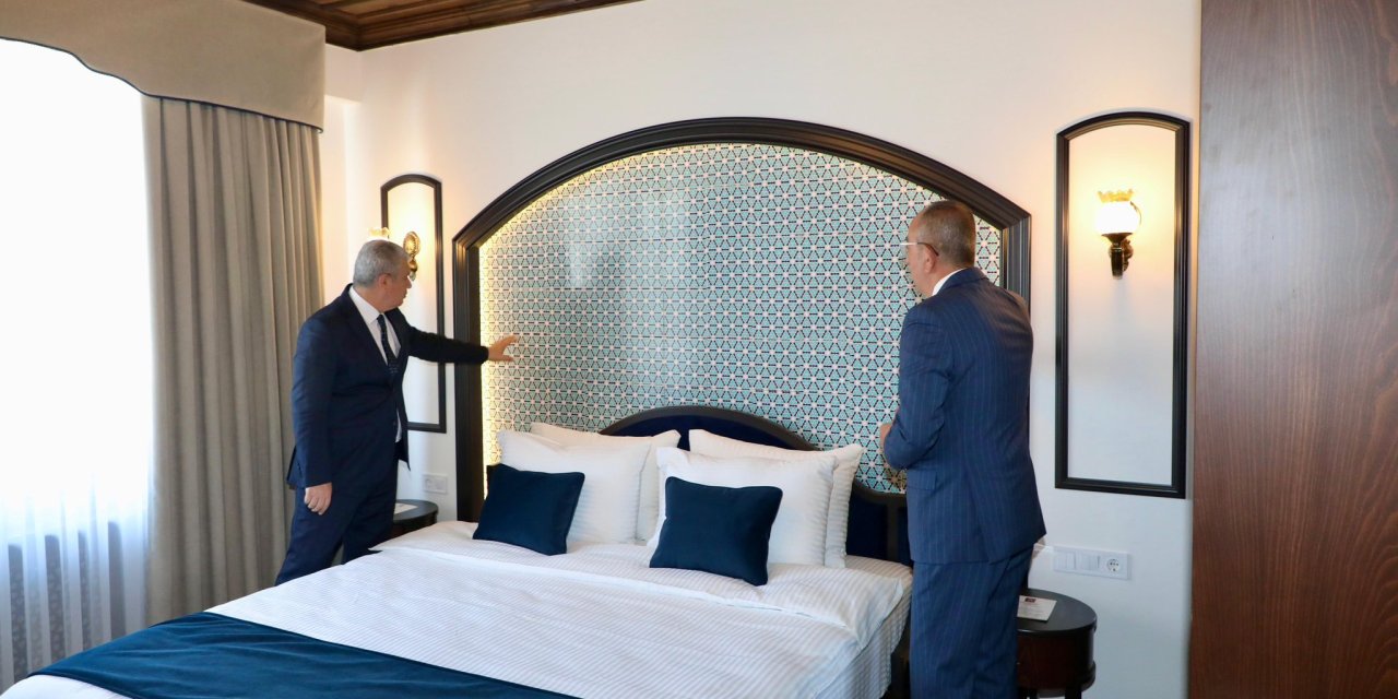 Konya Valisi Akın, tarihi dokunun modern konforla buluştuğu otelde
