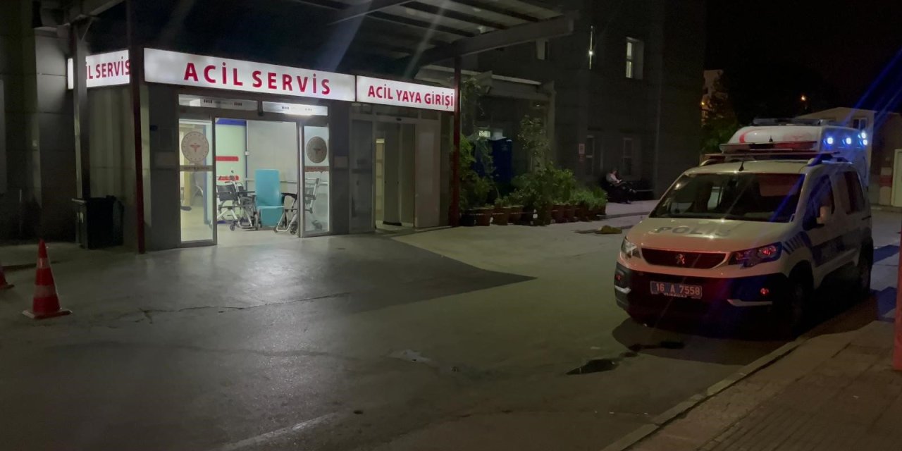 Yeğenini erkek arkadaşıyla yakalayan amca dehşet saçtı