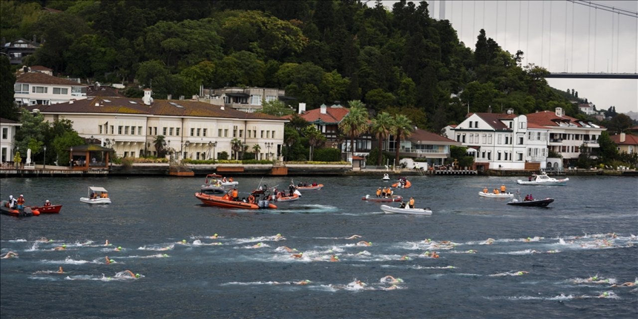 Kıtalararası yüzme yarışı başladı