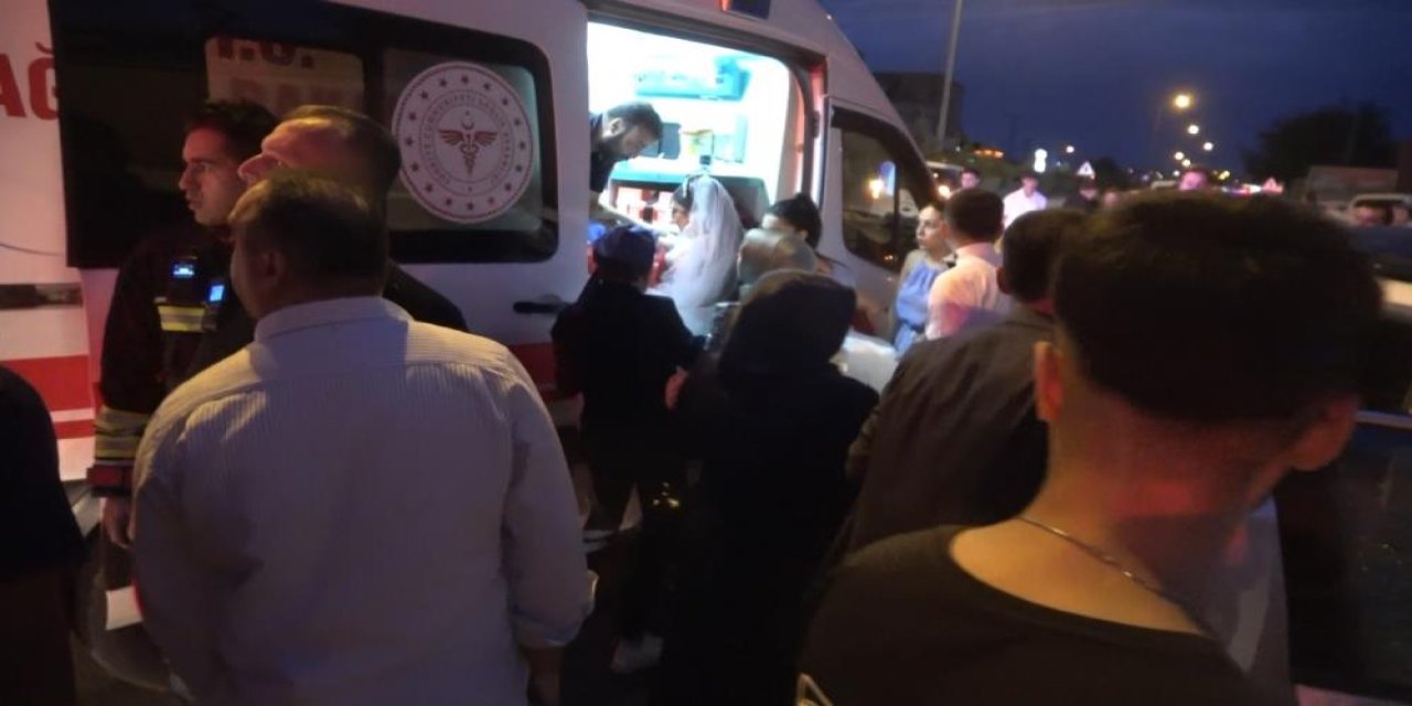 Düğün günü mutluluk yolunda kaza! Gelin ve nedimesi hastanelik oldu