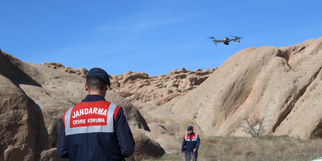 Mars'ta avlanan avcılar muhtardan kaçamadı