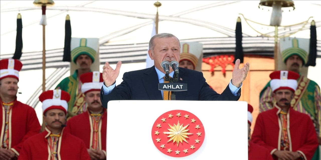 Cumhurbaşkanı Erdoğan: Ahlat, Kızılelma'nın anahtarıdır